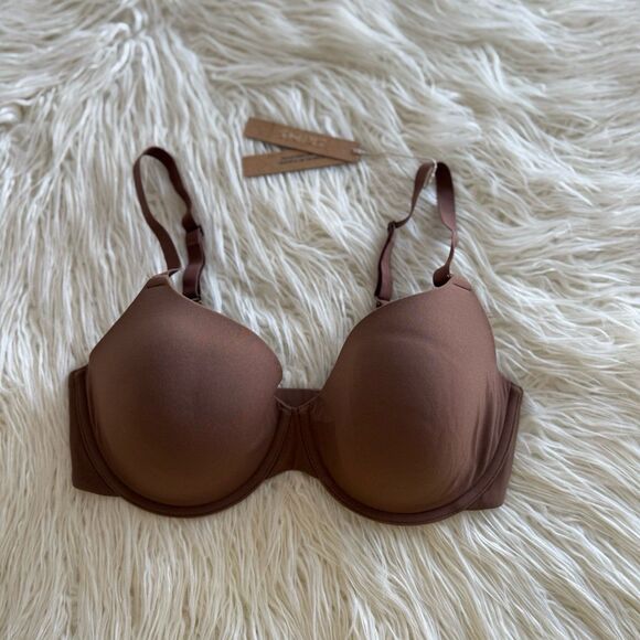 Skims Fits Everybody T-shirt Bra Jasper Size 34DD - Picture 1 of 8